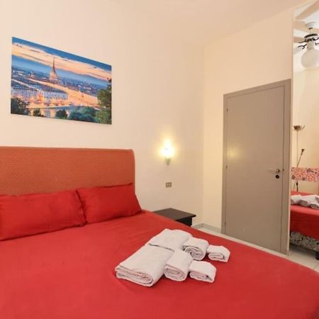 Ferienwohnung Bel Bilocale Vicino Alla Metropolitana E Al Centro Turin Exterior foto